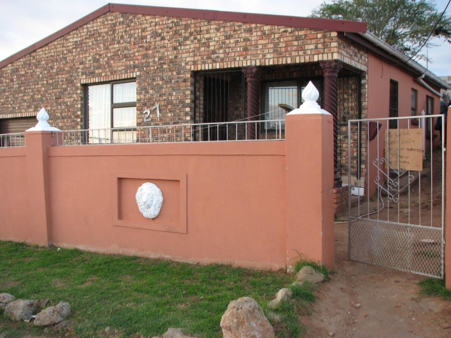 3 Bedroom Property for Sale in Khayamnandi Eastern Cape